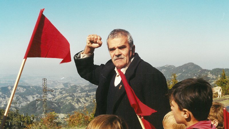 Slogans (image 1)